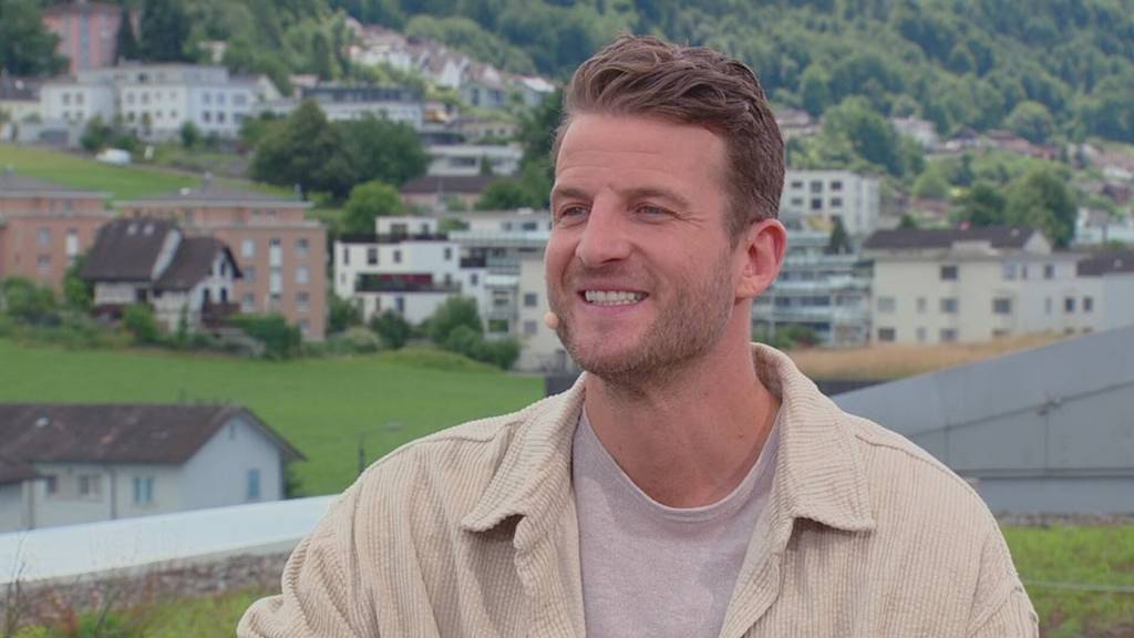 «SommerTalk» mit Ex-Bachelor Janosch Nietlispach 