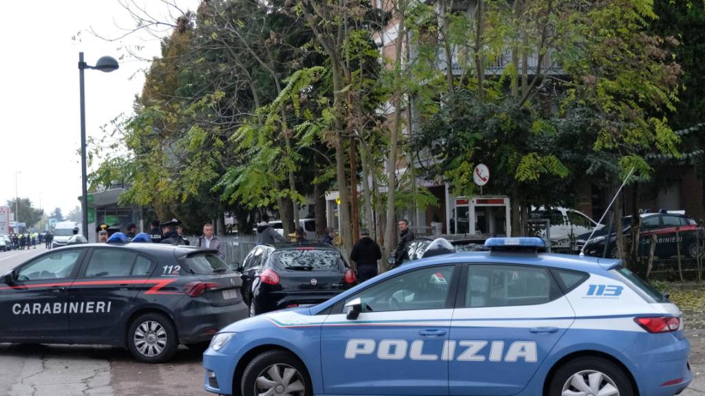 Die italienische Polizei hat bei Razzien in diversen Städten des Landes der Mafia-Organisation 'Ndrangheta einen schweren Schlag versetzt. Die Ermittlungen betrafen auch Italiener, die in der Schweiz wohnen. (Archivbild)