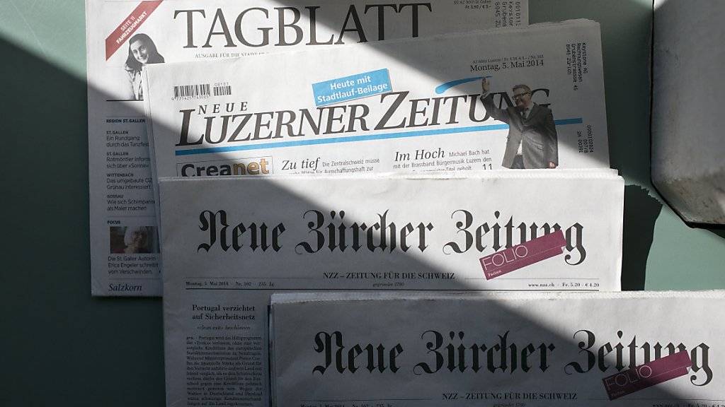 Die Kommentatoren der Schweizer Zeitungen lassen am Tag nach der Bekanntgabe der Einführung einer Schutzklausel durch den Bundesrat kein gutes Haar an dem Ansinnen. (Archiv)