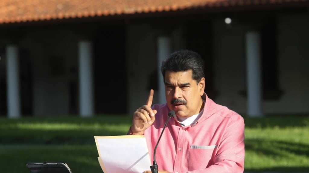 HANDOUT - Nicolas Maduro, Präsident von Venezuela, bei einer Pressekonferenz in Caracas. Foto: Prensa Miraflores/dpa - ACHTUNG: Nur zur redaktionellen Verwendung und nur mit vollständiger Nennung des vorstehenden Credits