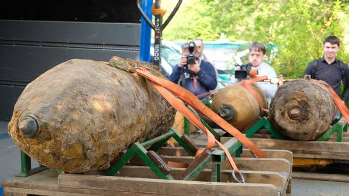 Weltkriegsbomben entschärft - Anwohner können zurück in Häuser