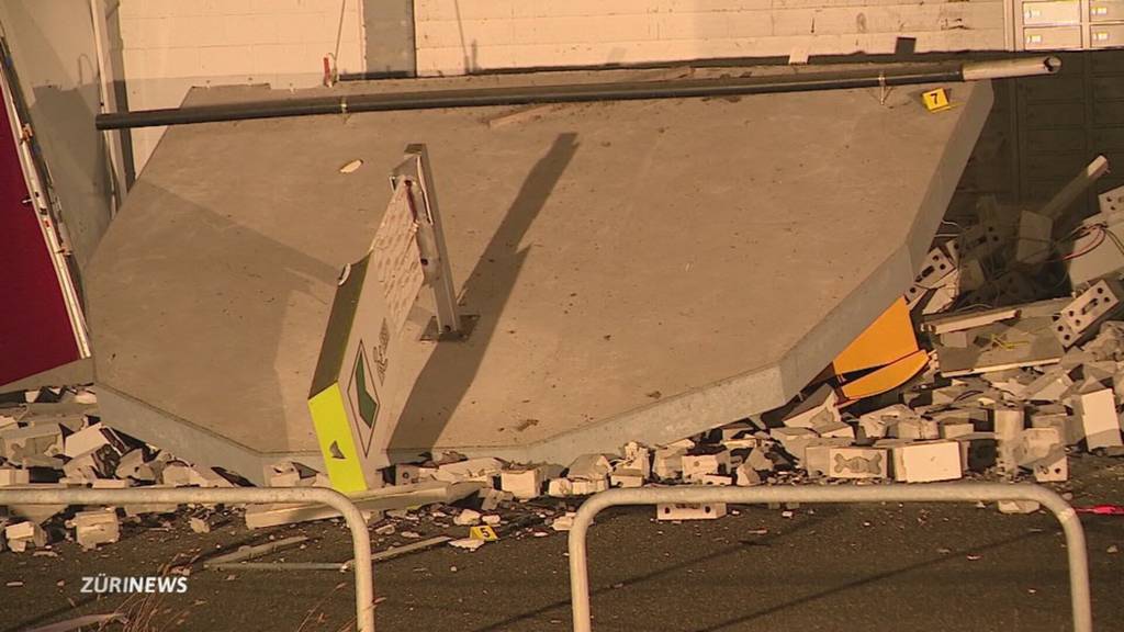 Massive Explosion bei Bankomat-Sprengung