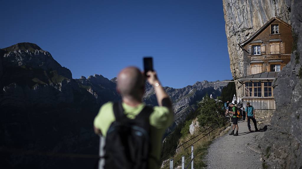 Appenzell reagiert auf Verkehrsüberlastung an schönen Ausflugstagen