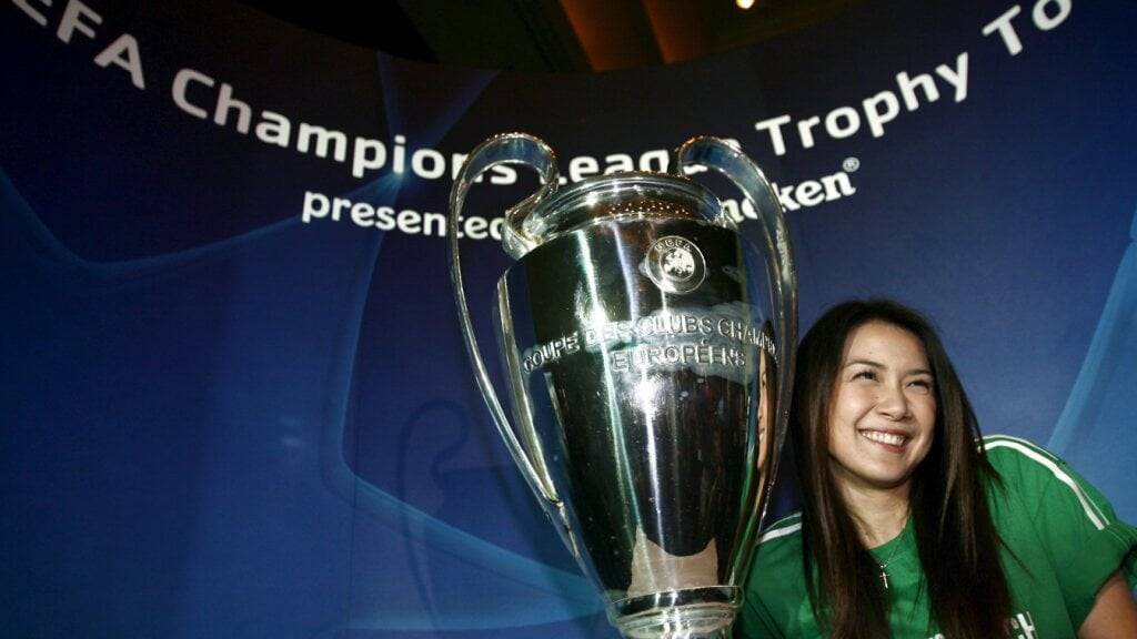 Der Siegerpokal der Champions League der Frauen ist wieder aufgetaucht