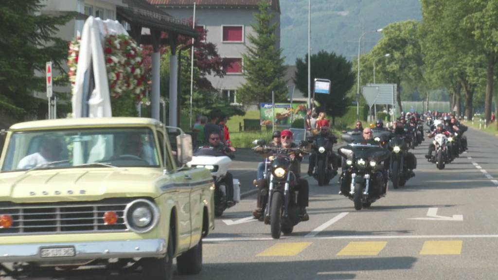 Biker-Beerdigung: Riesiger Tross der Hells Angels fährt von Buchs bis Oberriet