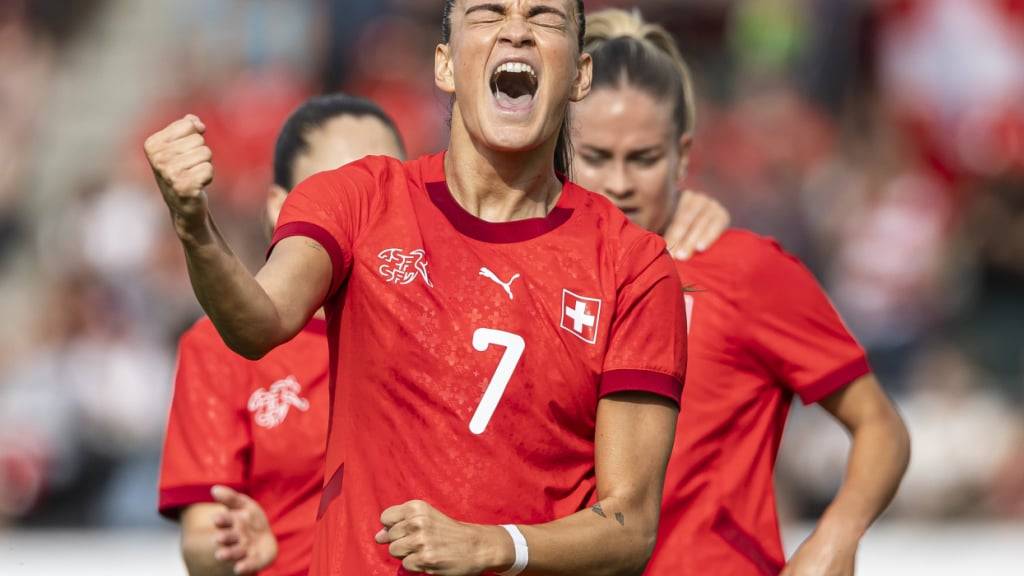 Erlösung: Riola Xhemaili gehört beim Sieg gegen Tschechien mit einem Tor und einer Vorlage zu den Gewinnerinnen