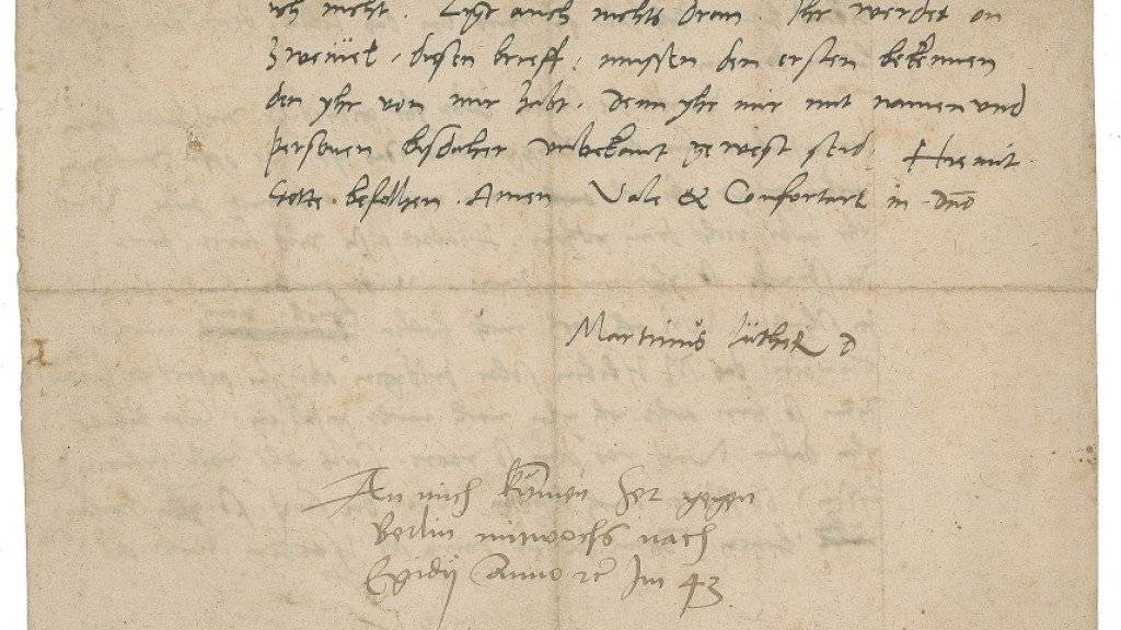 Gut erhalten: Brief mit der Unterschrift des Reformators Martin Luther (1483-1546).