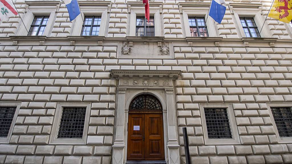 Das Regierungsgebäude des Kantons Luzern, in dem über eine Stimmrechtsbeschwerde aus Altbüron entschieden werden muss. (Archivaufnahme)