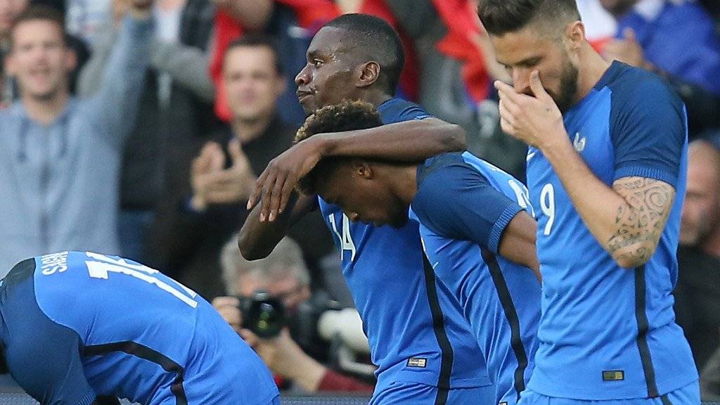 EM-Gastgeber Frankreich besiegte Kamerun mit 3:2