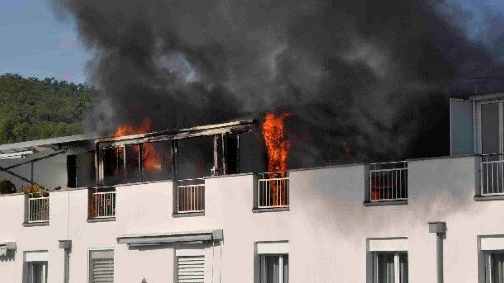 Die Bewohner müssen vorerst andernorts unterkommen: Brand in einem Wohnkomplex in Wangen bei Olten.