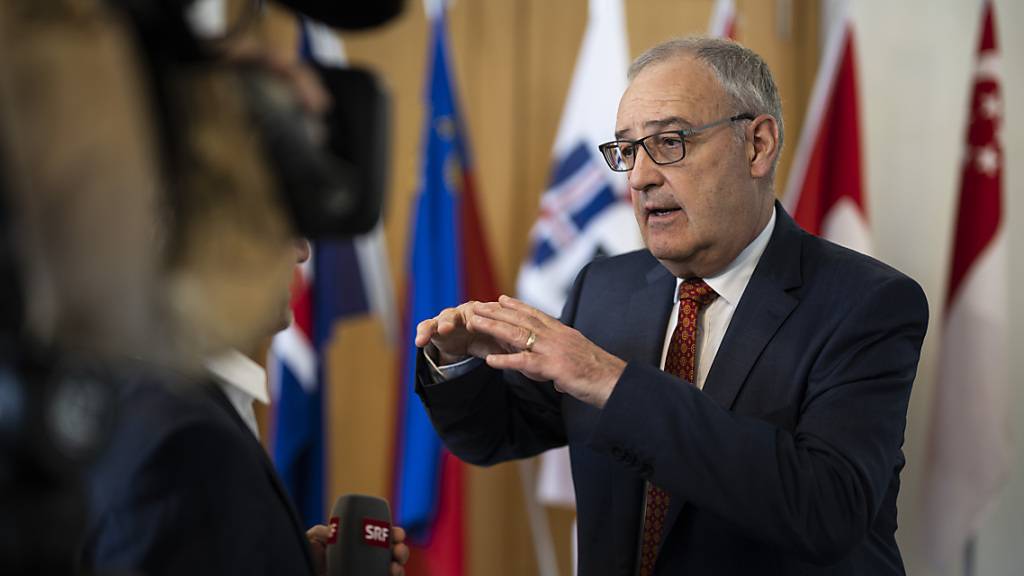Die Efta-Staaten Schweiz, Island, Liechtenstein, Norwegen haben am Freitag ein modernisiertes Freihandelsabkommen mit Chile in Santiago de Chile abgeschlossen. Wirtschaftsminister Guy Parmelin zeigte sich erfreut über den Abschluss. (Archivbild)