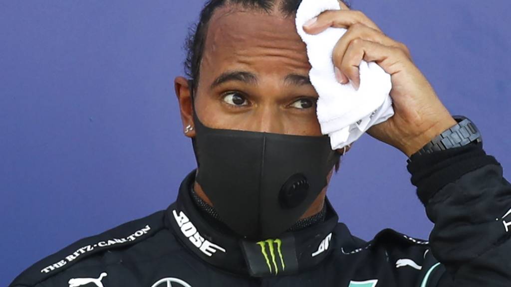 Lewis Hamilton kam wegen den Stewards zusätzlich ins Schwitzen