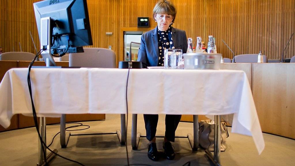 Die Kölner Oberbürgermeisterin Henriette Reker hat - wie weitere Politiker in Deutschland - Morddrohungen erhalten. (Archivbild)