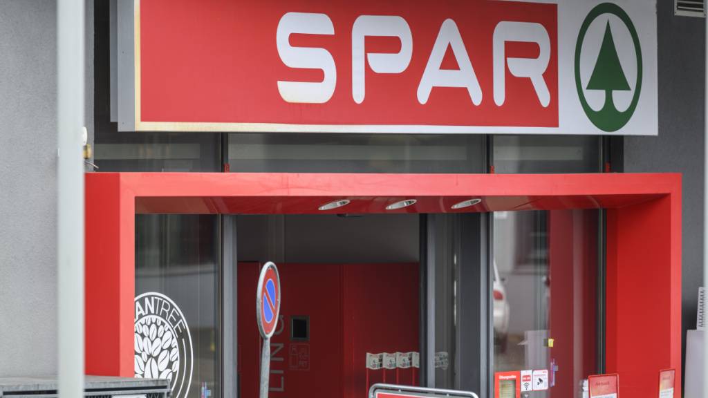 Detailhandelskette Spar geht an Schweizer Investorengruppe | Radio Central
