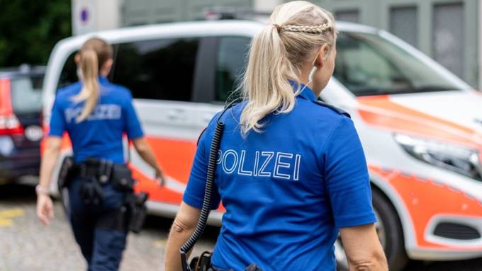 Polizei findet geladene Waffe bei Fahrzeugkontrolle in Winterthur