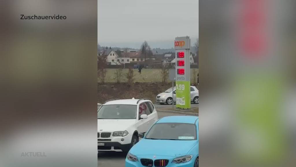 Quer durch den Aargau: Videoaufnahmen zeigen die spektakuläre Verfolgungsjagd der beiden jungen Franzosen