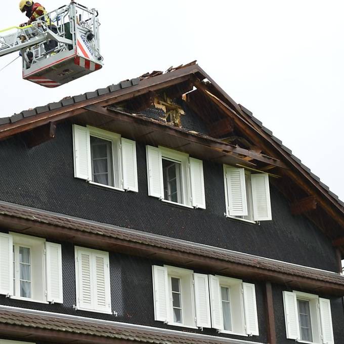 Heftige Gewitter sind über die Schweiz gezogen - mehrere Verletzte
