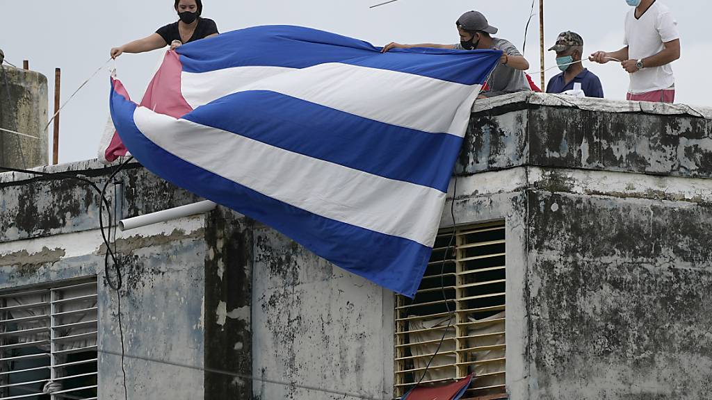 Kuba entzieht Journalisten Akkreditierung - Druck auf Protestanführer