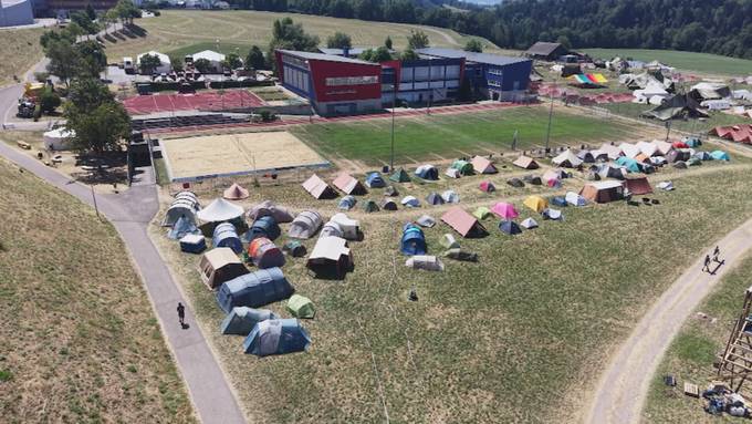 Abenteuer, Gemeinschaft, Lagerfeuer: 2500 Pfadis starten in Jonschwil ins Kantonslager