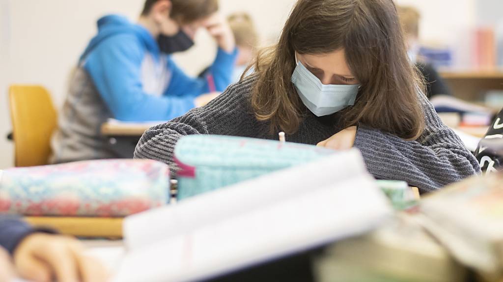 Luzerner Kantonsparlament unterstützt Maskenpflicht an Schulen