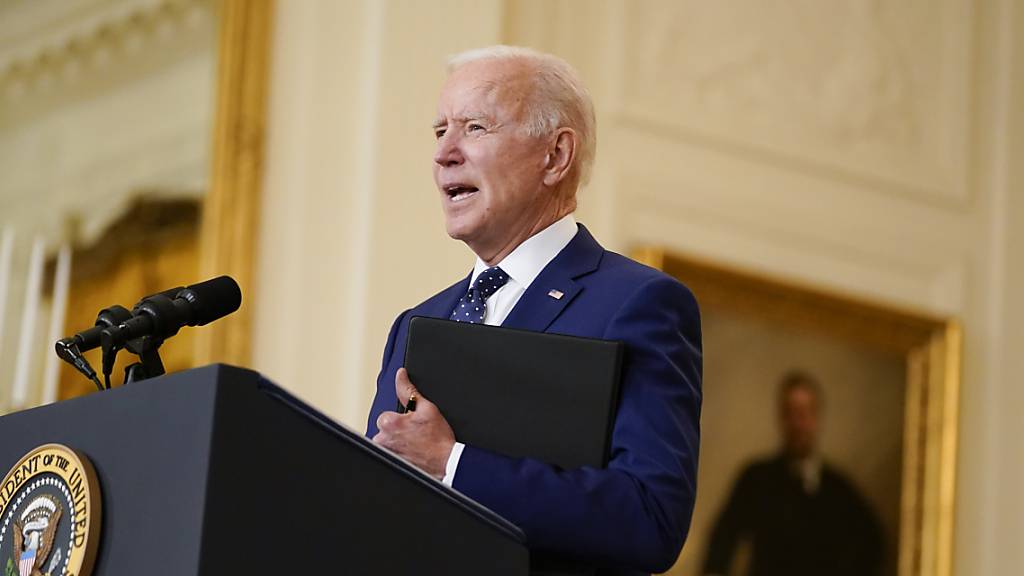 dpatopbilder - ARCHIV - Joe Biden, Präsident der USA, spricht im East Room des Weißen Hauses. Foto: Andrew Harnik/AP/dpa