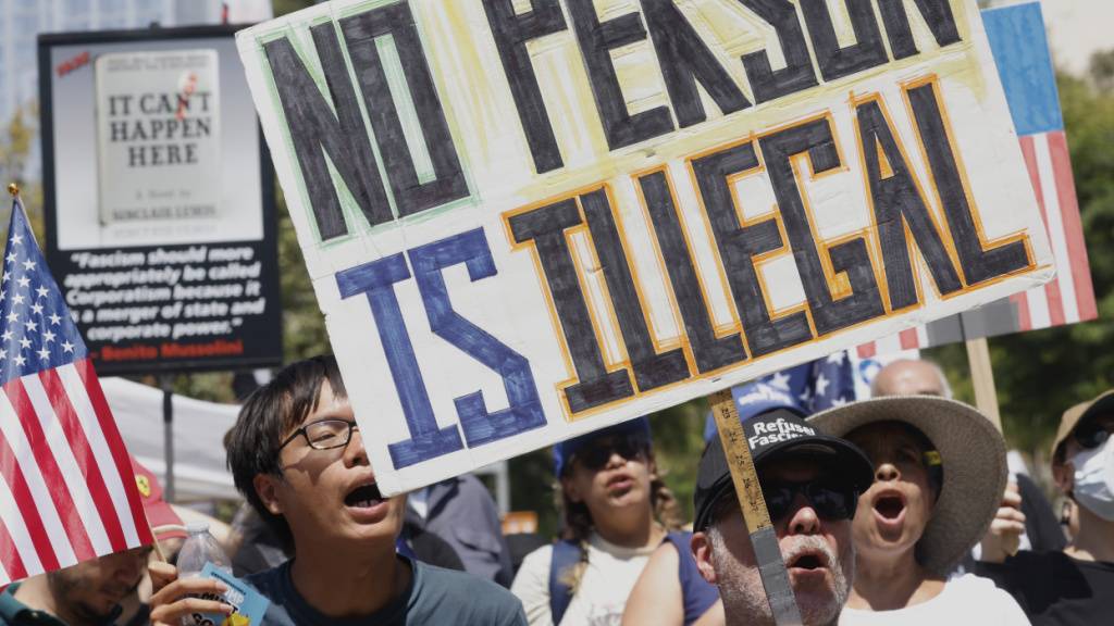 Los Angeles ruft Notstand aus - Hilfe für Migranten