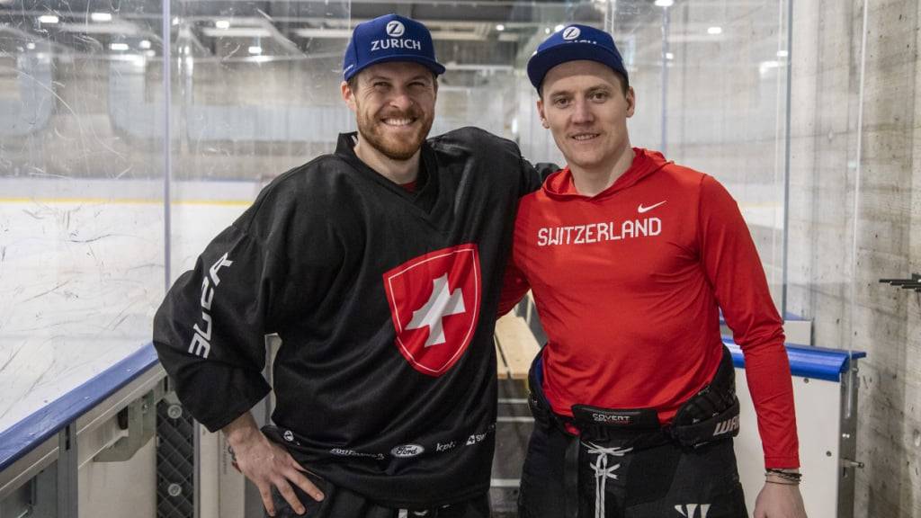 Christoph Bärtschi (links neben Killian Mottet) war einer der wenigen Schweizer «Sieger» beim Vierländerturnier in Tampere