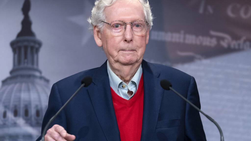 ARCHIV - Mitch McConnell, Republikaner aus Kentucky und Führer der damaligen Minderheit im Senat, spricht während einer Pressekonferenz in Washington. Foto: Jose Luis Magana/AP/dpa