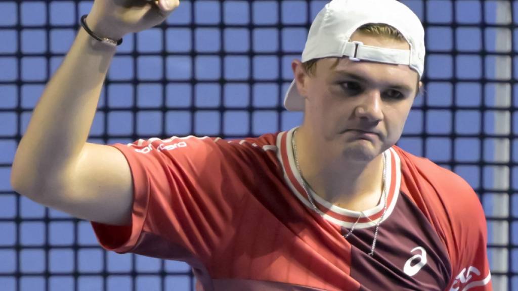 Nach etwas schwierigen Wochen wieder da: Dominic Stricker gewann an den Swiss Indoors erstmals seit eineinhalb Monaten wieder eine Partie