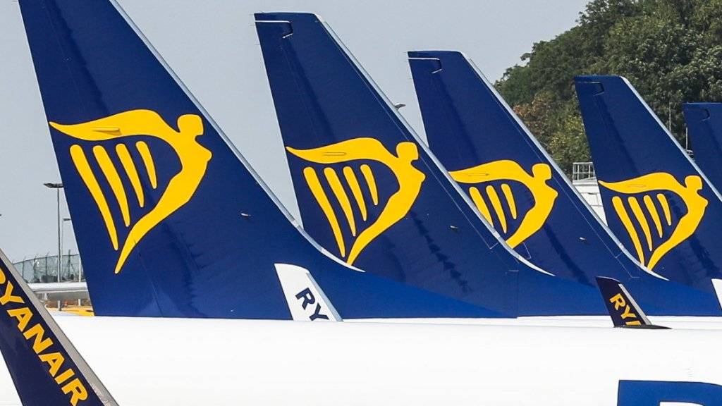 Ryanair hat mit dem Preisdruck zu ringen: Die irische Billigfluggesellschaft hat deshalb einen Gewinnrückgang verbuchen müssen. (Archivbild)