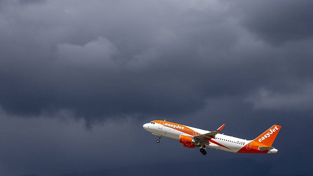 Easyjet verdient im dritten Quartal dank grosser Reiselust deutlich mehr (Symbolbild)