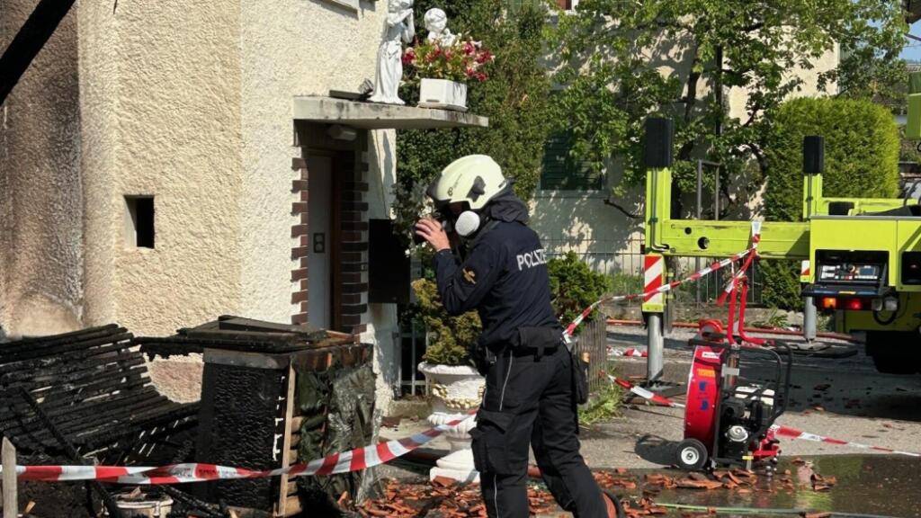 In einer Liegenschaft in Wetzikon ZH brach am Dienstag ein Feuer aus.