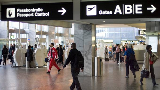 Schweizer Grenzen sind jetzt auch für Reisende aus dem Schengen-Raum zu
