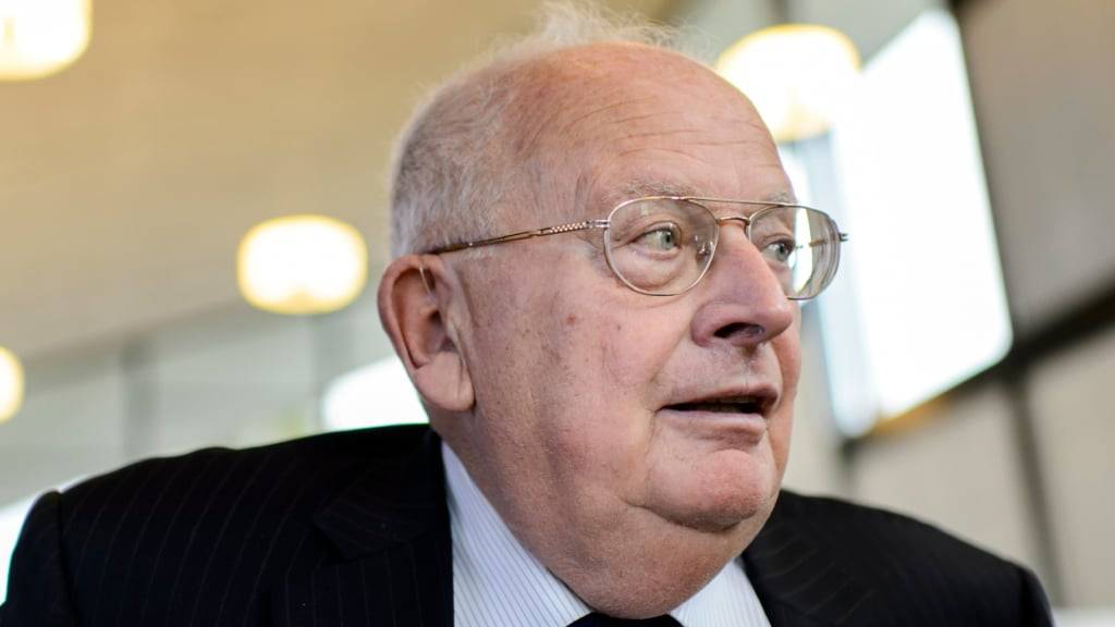 Der ehemalige Waadtländer CVP-Nationalrat Jacques Neirynck ist am Donnerstag im Alter von 93 Jahren verstorben. (Archivbild)