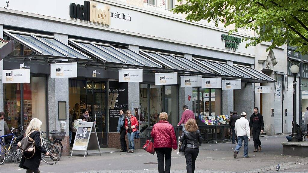 Die Handelsgruppe Orell Füssli hat ihr Filialnetz im ersten Halbjahr ausgebaut. Der Buchhandel war zuletzt aber etwas angeschlagen. (Archivbild)