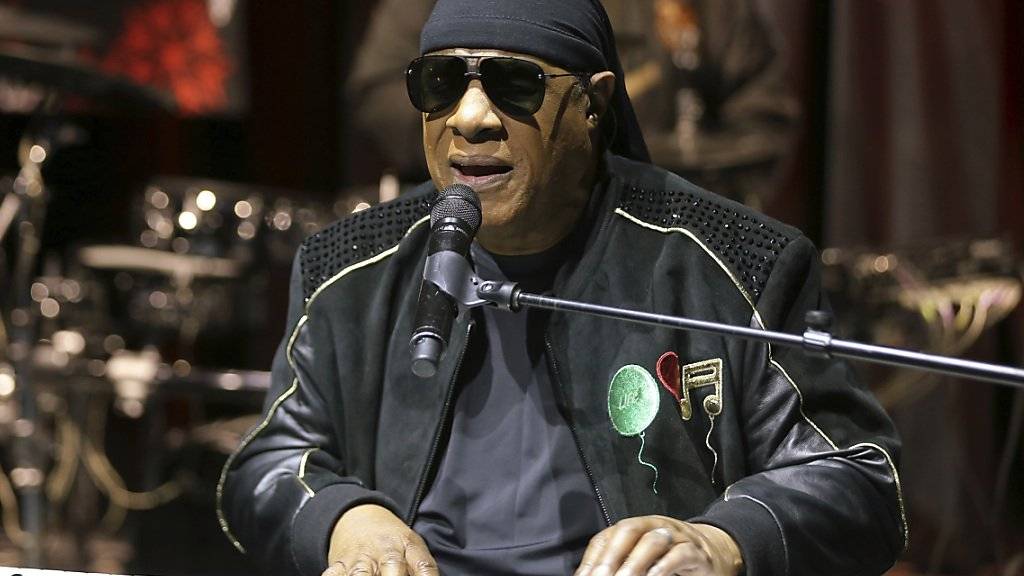 Der blinde Soul-Sänger Stevie Wonder ist nierenkrank. (Archivbild)