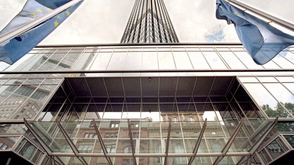 Die Europäische Zentralbank hält die Leitzinsen trotz Sorgen vor einer neuen Inflationswelle wegen des Iran-Kriegs unverändert. (Symbolbild)