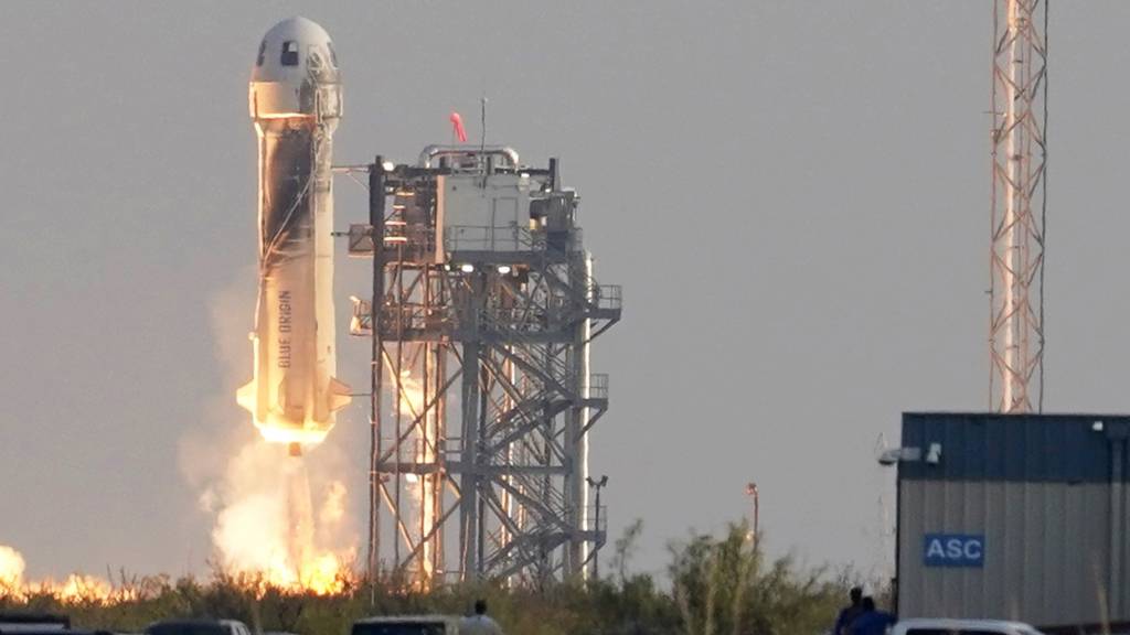 US-Raumfahrtfirma Blue Origin fliegt wieder Weltraumtouristen ins All