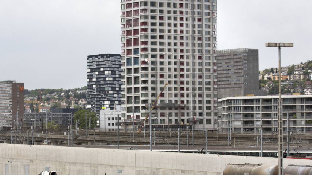 Der Bundesrat plant eine Verschärfung der Lex Koller. Immobilienfirmen warnen vor weitreichenden Folgen.