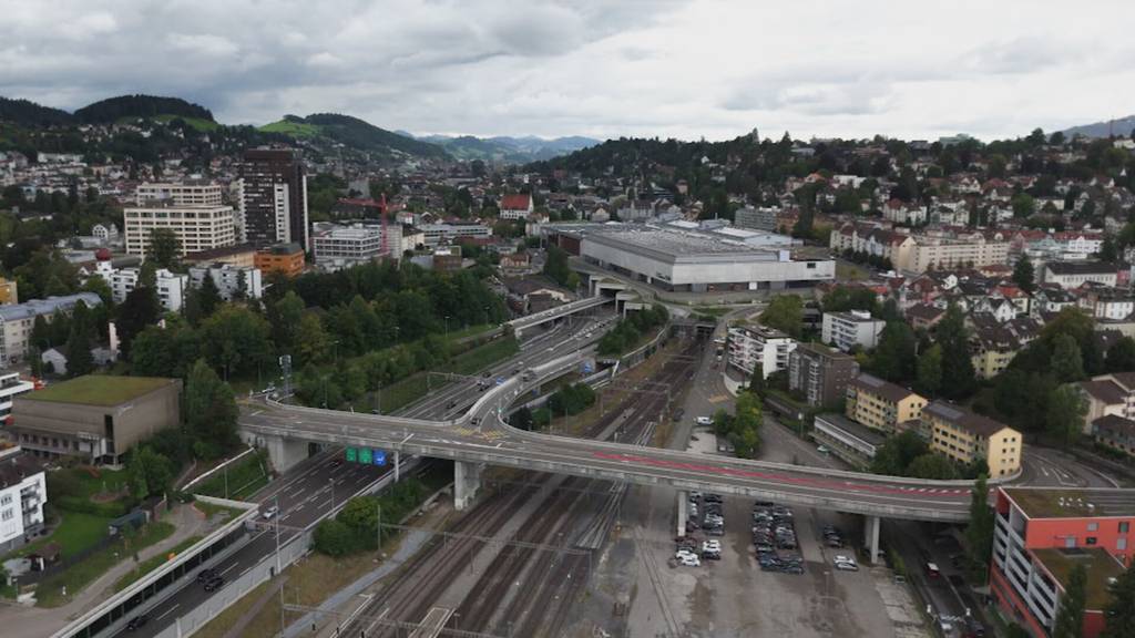 Tunnelsanierung: Kann der ÖV St.Gallen vor dem Verkehrskollaps retten?
