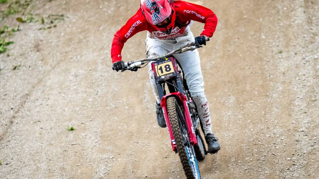 Lisa Baumann fährt in Mont-Sainte-Anne zum Abschluss der Downhill-Saison auf Platz 9