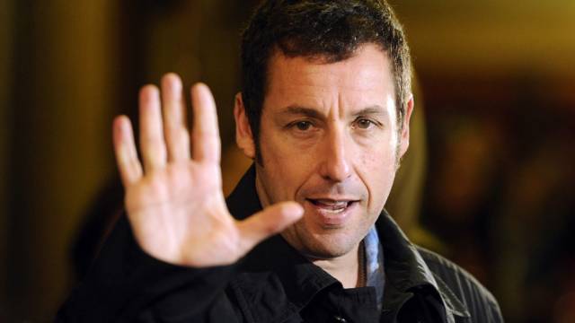 Adam Sandler führt "Forbes"Liste der überbezahlten