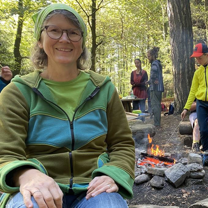 «Das ist mein inneres Feuer»: Naturpädagogin geht mit Kindern in Rothenburg in den Wald