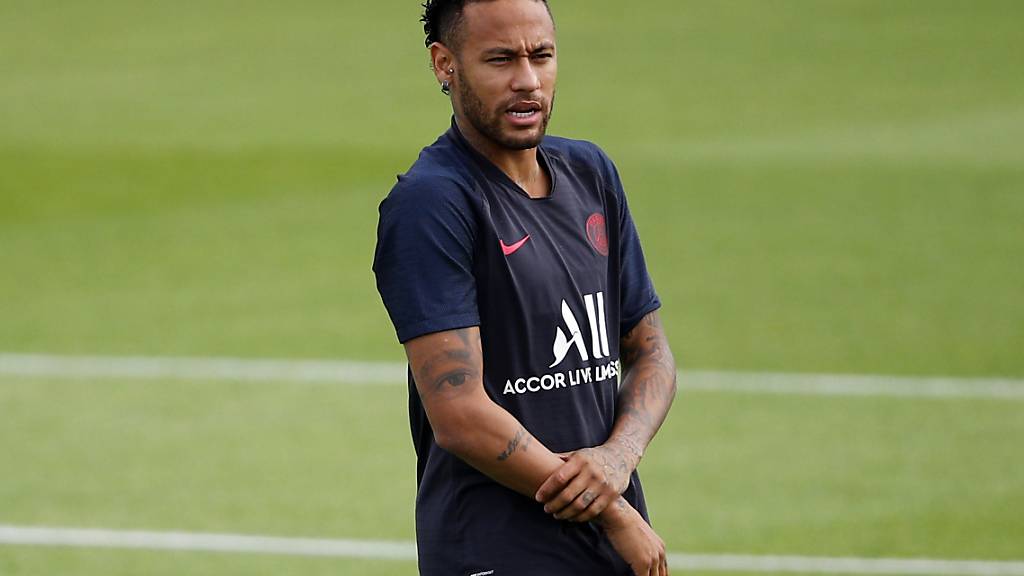 Neymar soll angeblich frühestens im nächsten Sommer zu Barcelona zurückkehren können