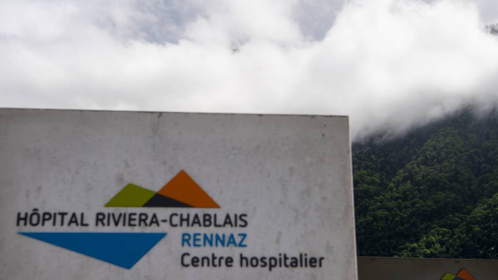 Kaum eröffnet und schon in finanziellen Schwierigkeiten: Das Spital Riviera Chablais in Rennaz VD. (Archivbild)