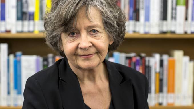 Angelika Waldis: Literatur ist kein Hilfsmittel für Krisenzeiten