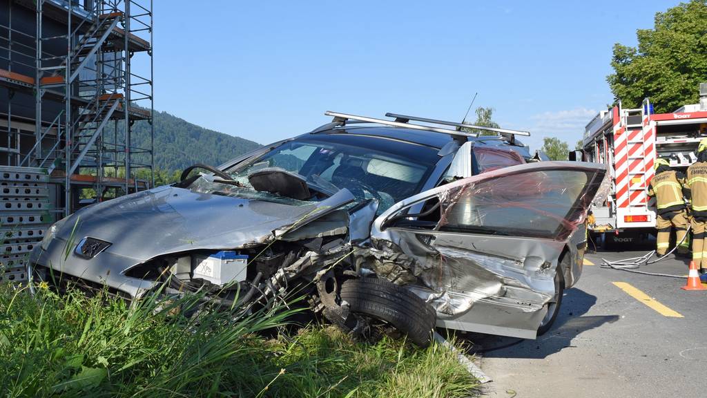 Unfall in Malters fordert verletzten Autofahrer