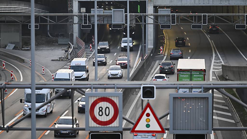 Für die St. Galler Stadtautobahn sind verschiedene Ausbauten geplant, die ab 2040 zu einer Entlastung des innerstädtischen Verkehrsnetzes führen sollen. ( Archivbild)
