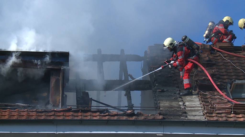 Brand in Oberwinterthur führt zu starker Rauchentwicklung