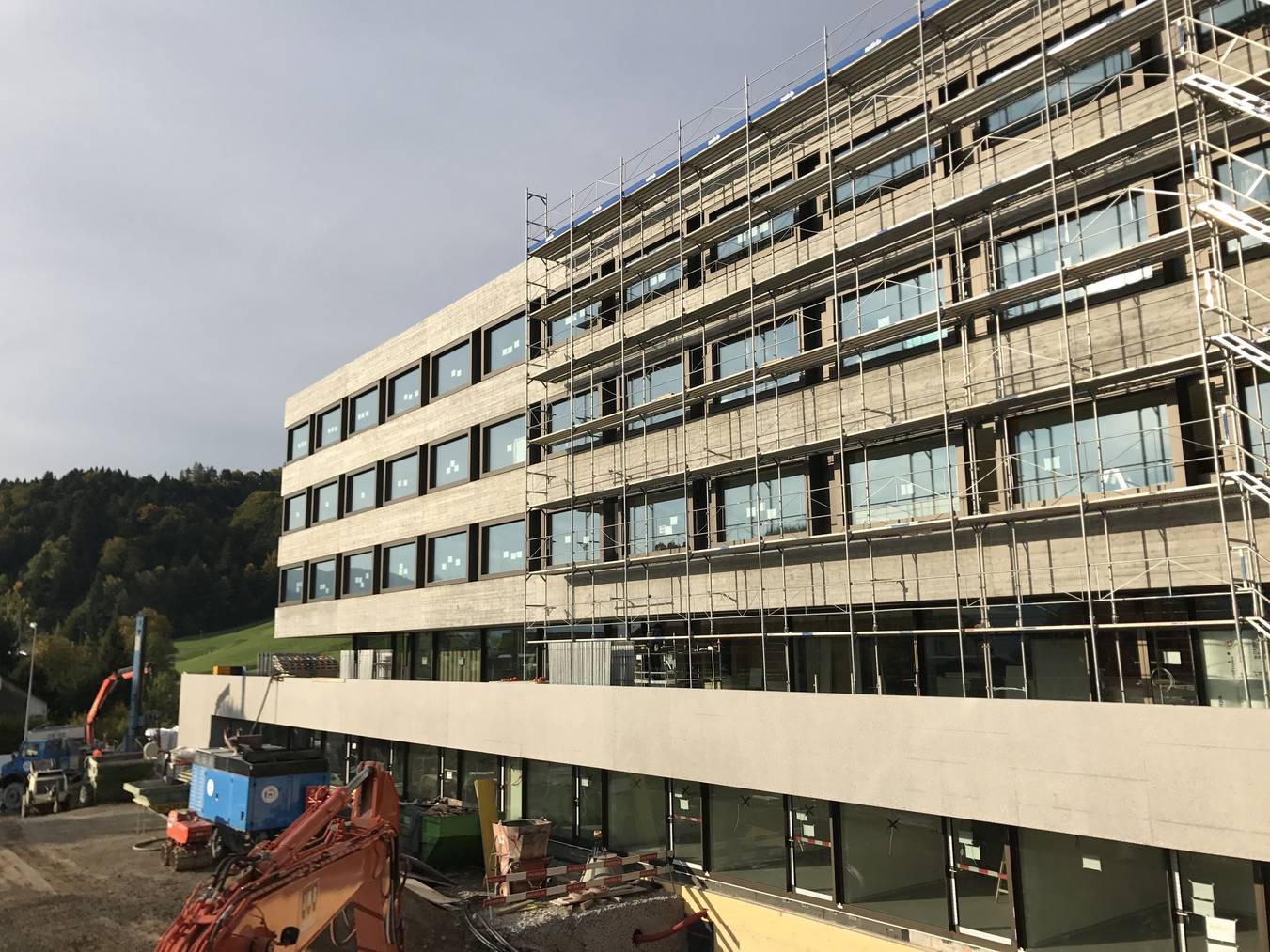 Bild des fast fertigen Neubaus am Spital Wattwil. (Bild: zVg)